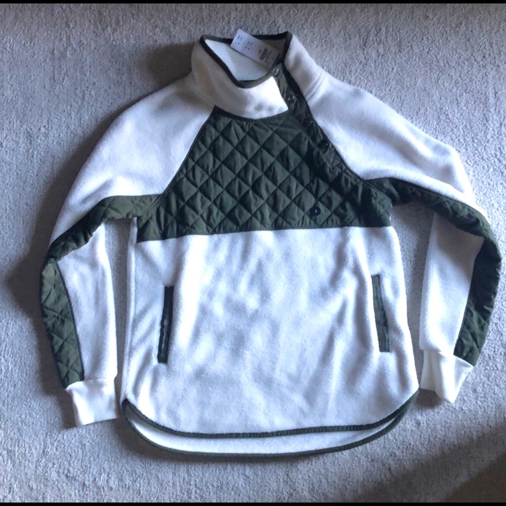 A&F Asymmetrical snap-up fleece